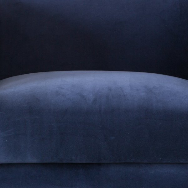 Chicago Sofa Collection