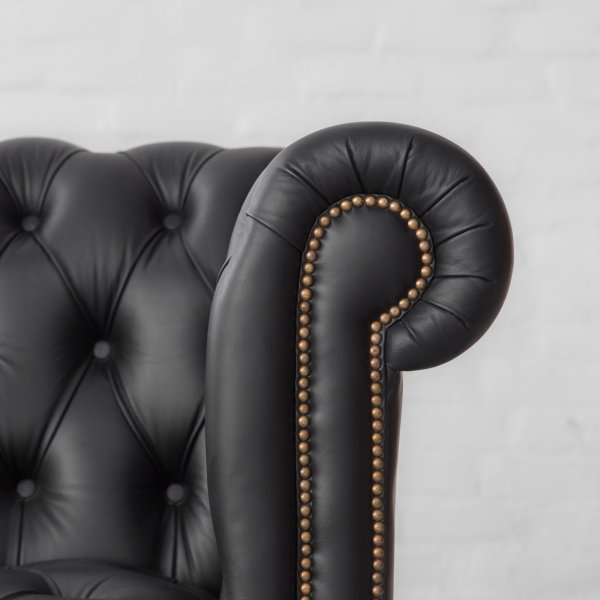 Manchester Chesterfield Sofa Collection