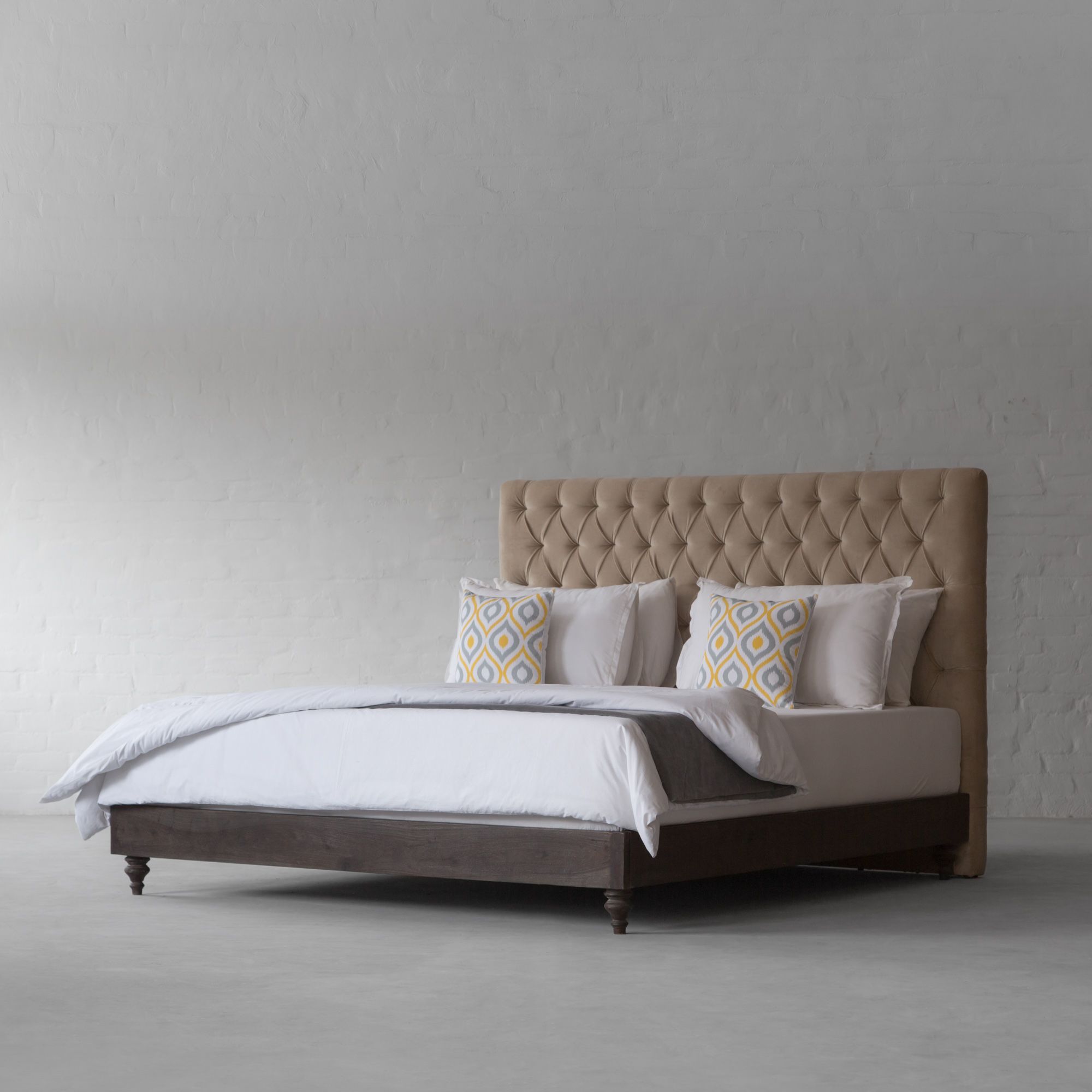 Montage Bed Collection