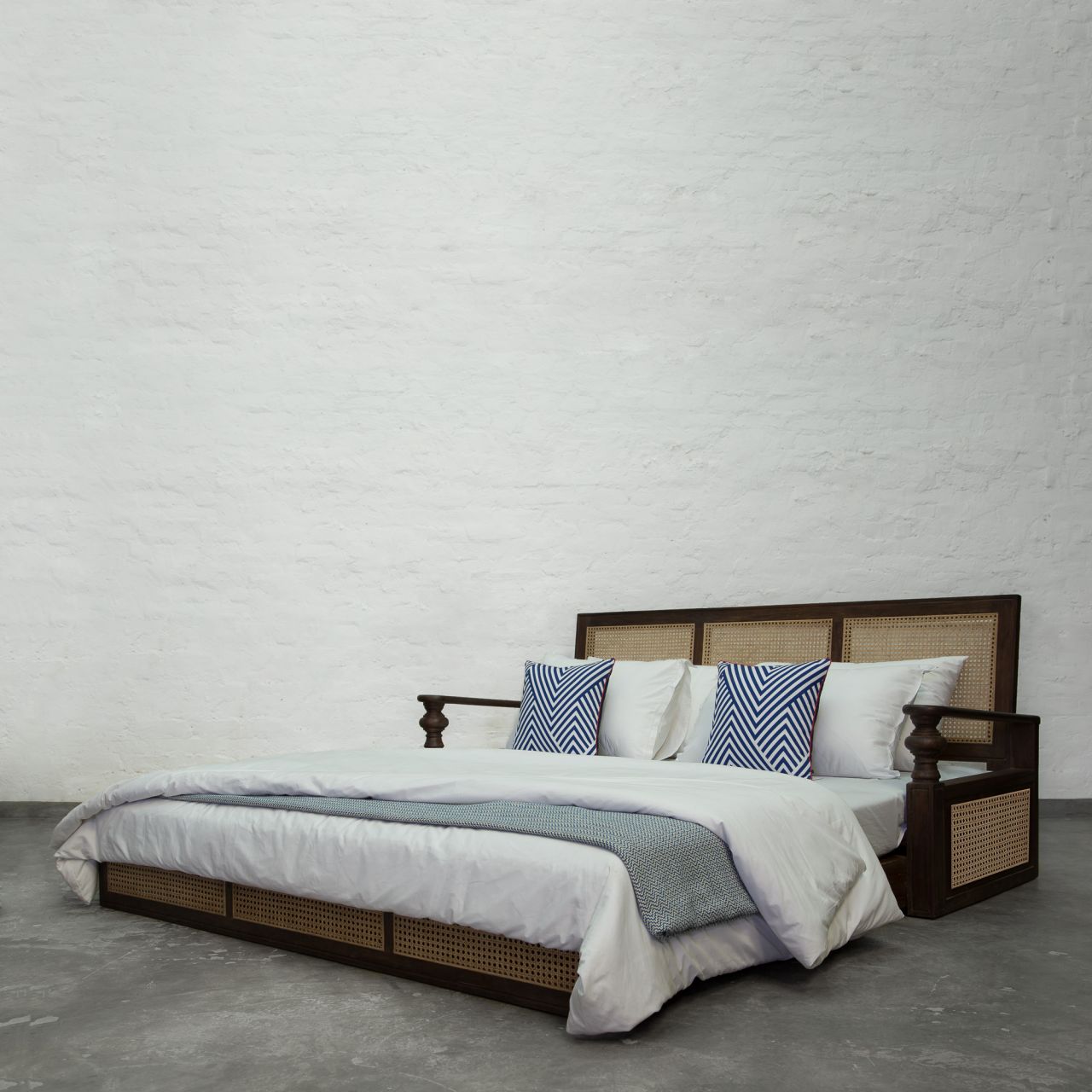 Cochin Sofa Cum Bed | Pretty yet Practical