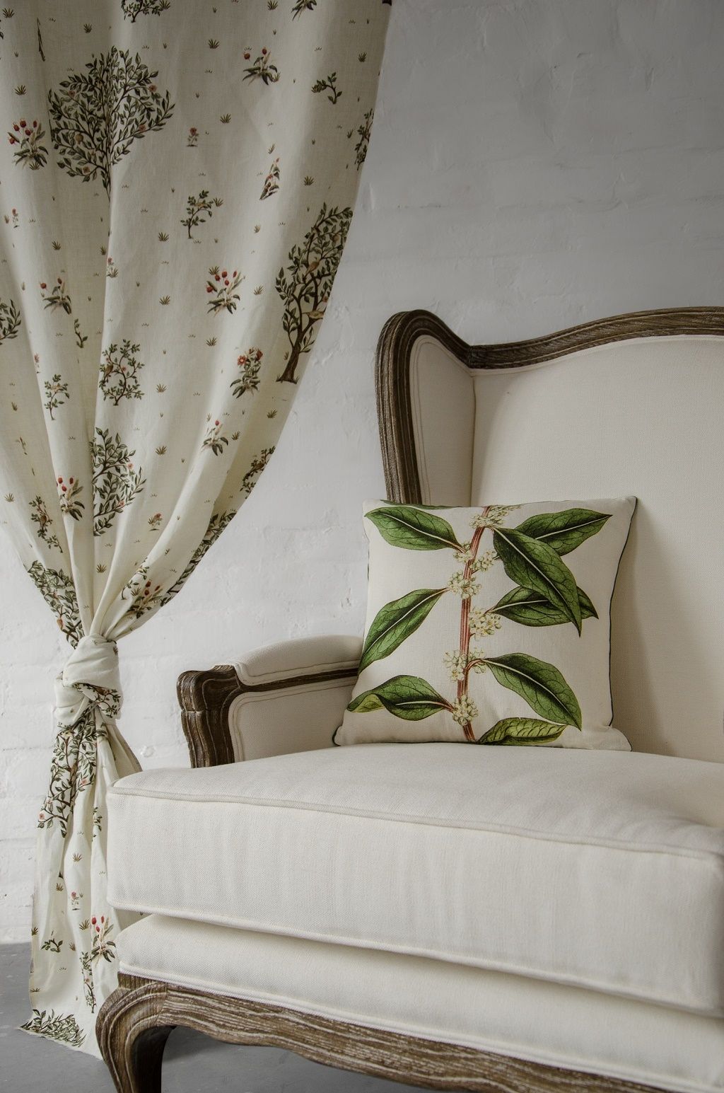 We Bring To You The Essence Of Tropical Lush...