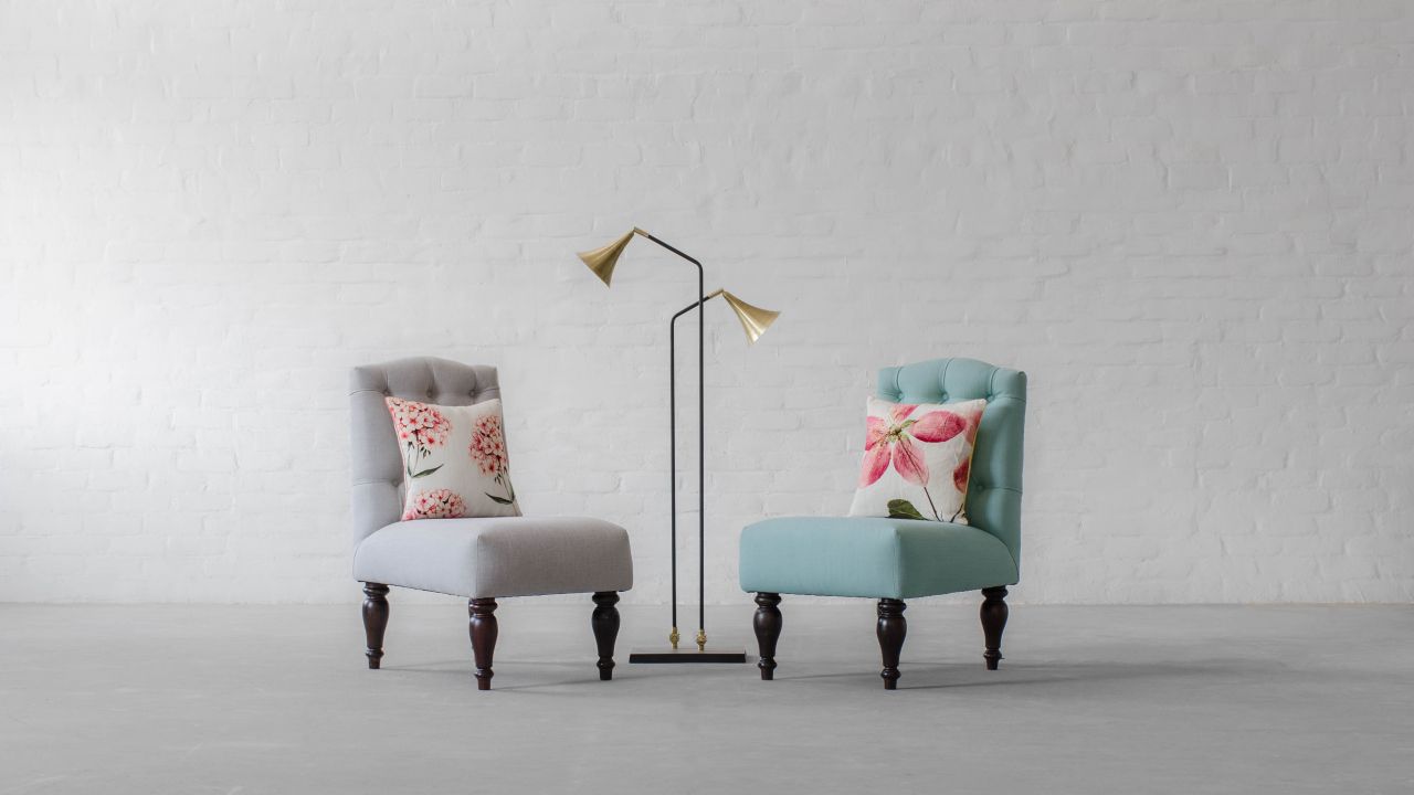 Delights in a Petite Silhouette...