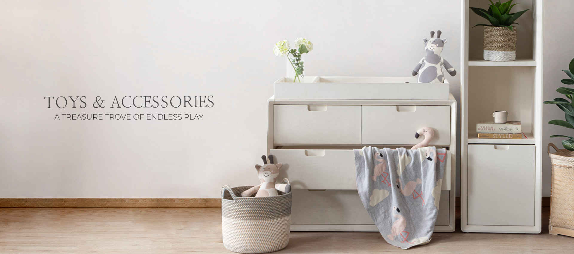 TOYS &amp; ACCESSORIES