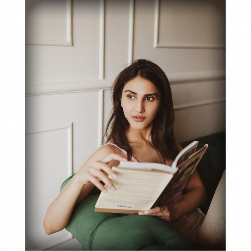 Ms. Vaani Kapoor