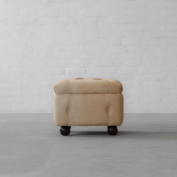 Royal Samode Velvet Husk