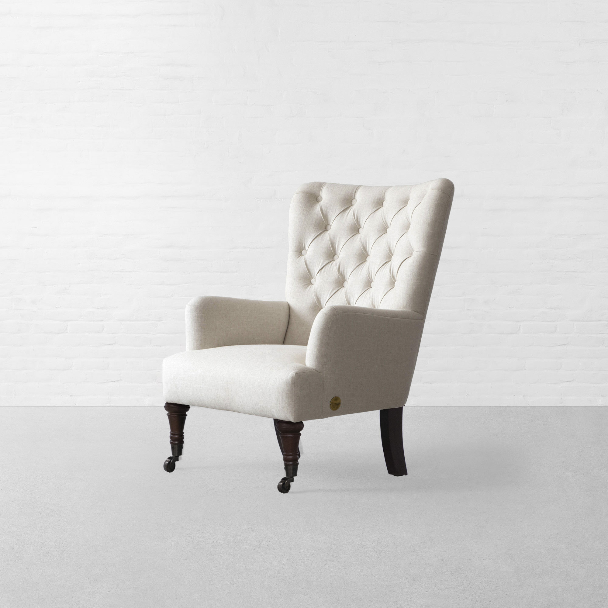 Munnar Tufted Fabric Armchair – Elegant Comfort for Modern Interiors
