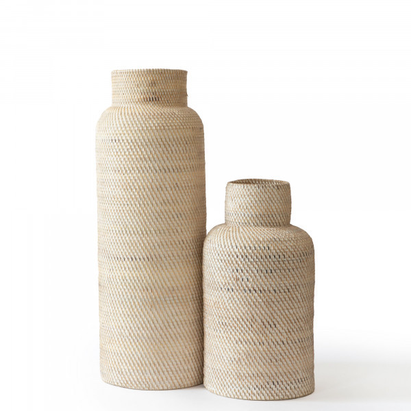 HATA ISLANDER DECORATIVE VASE