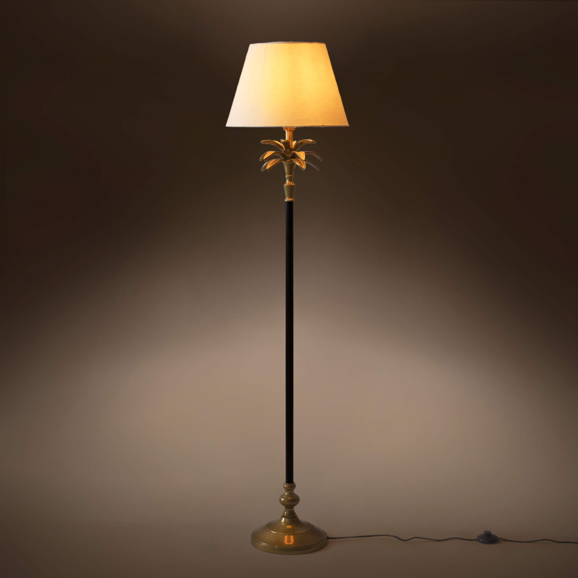 The Royal Palm Floor Lamp - Ebony
