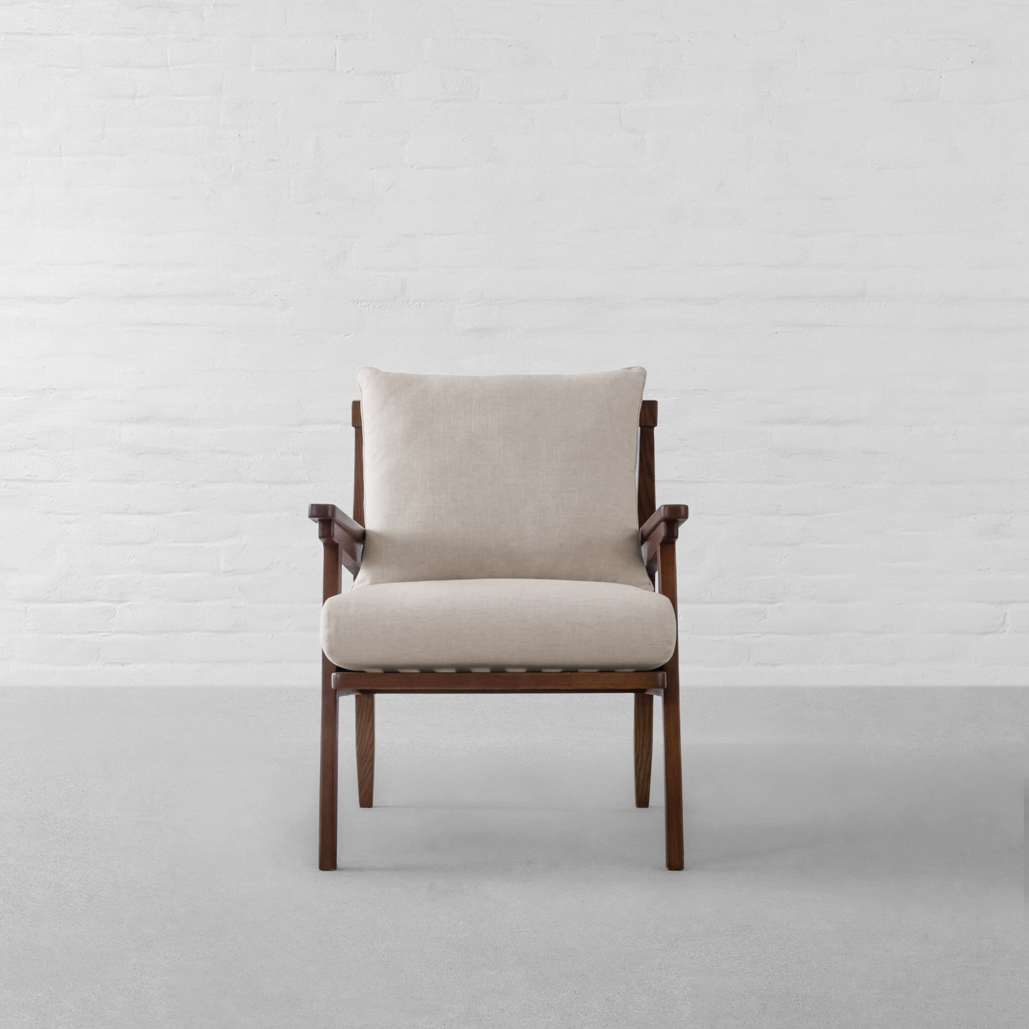 ASSAGAO ARMCHAIR (EXP)