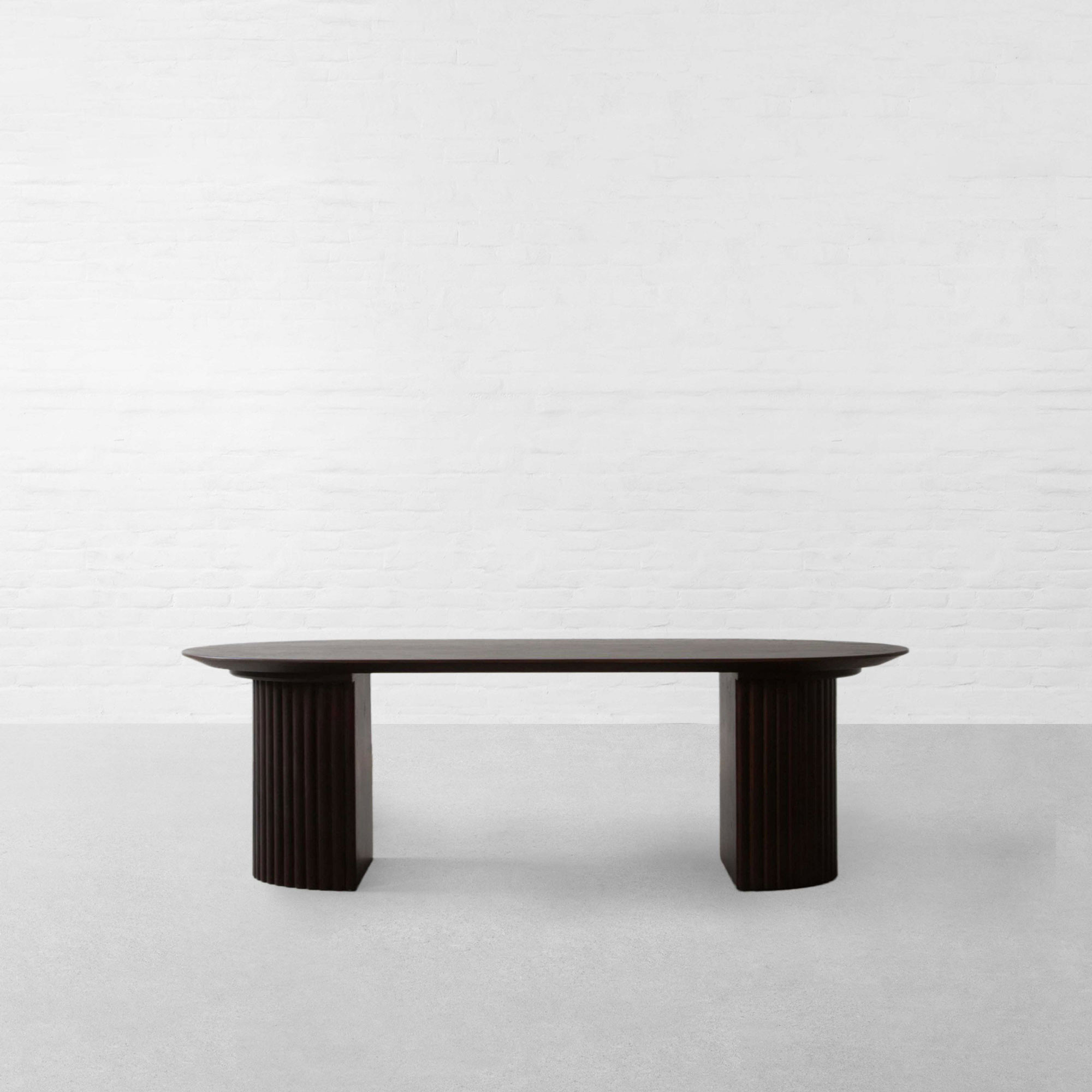 CINEMA COFFEE TABLE (RTS)