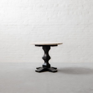 Barnet Round Dining table