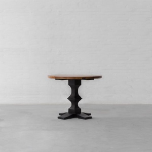 Barnet Round Dining table