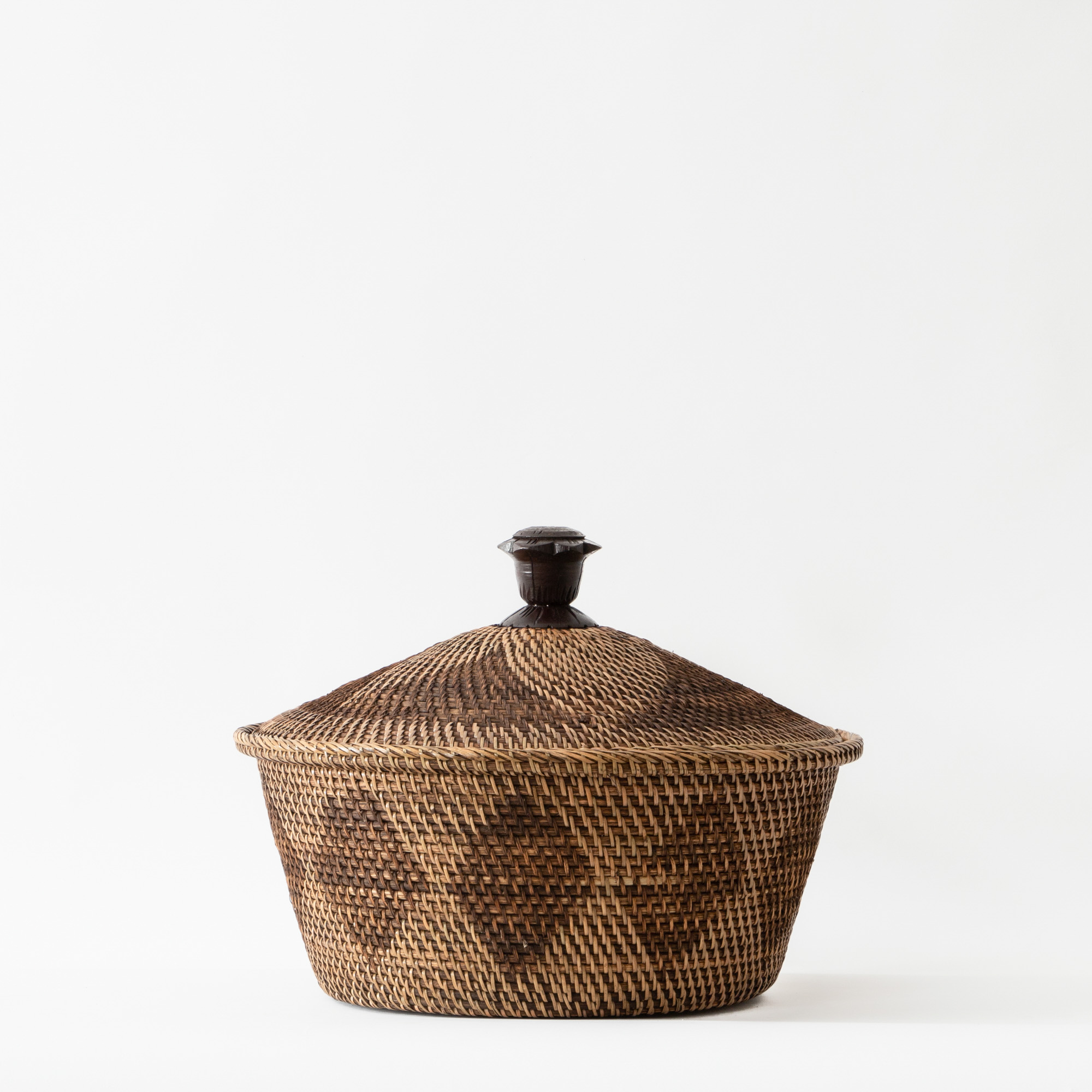 Art of Borneo - Fruit Basket with Umbrella Lid and Knob