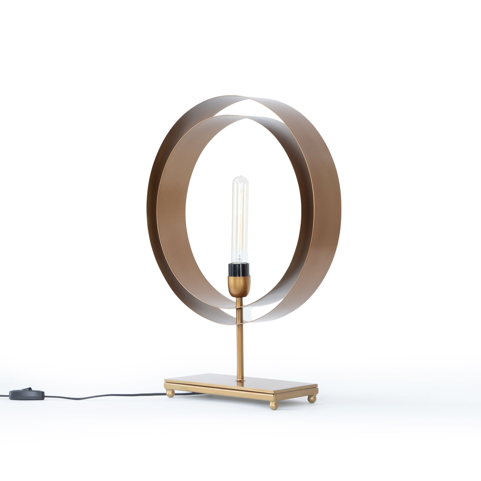 BROOKLYN ROUND TABLE LAMP