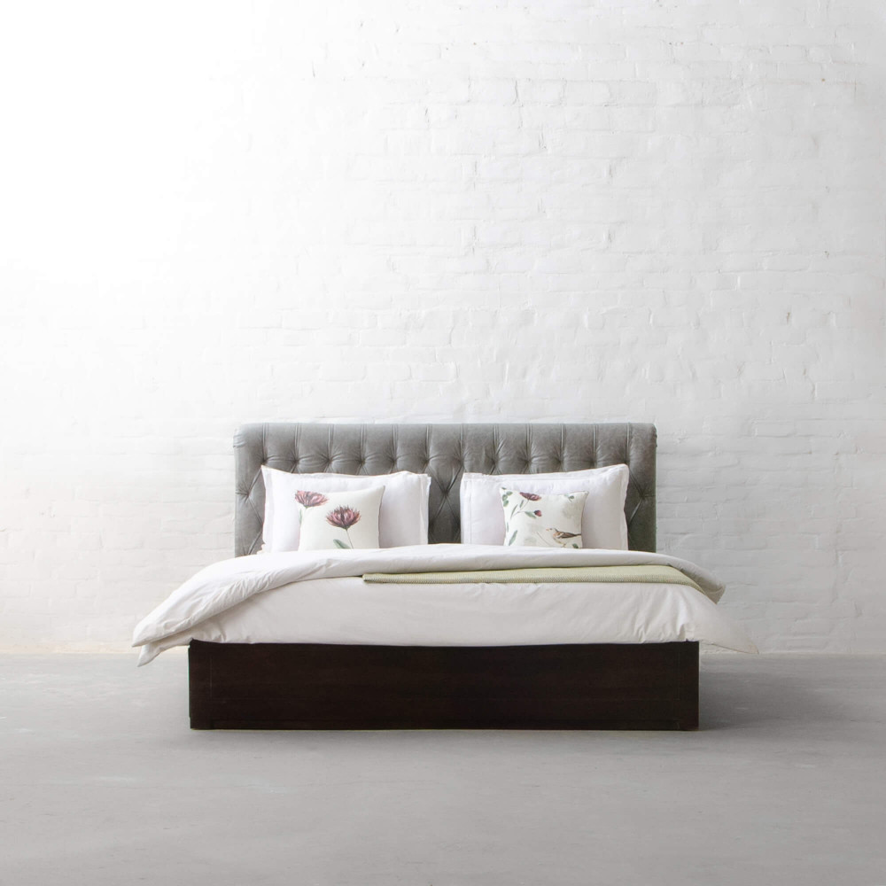 Chesterfield Leather Bed Collection