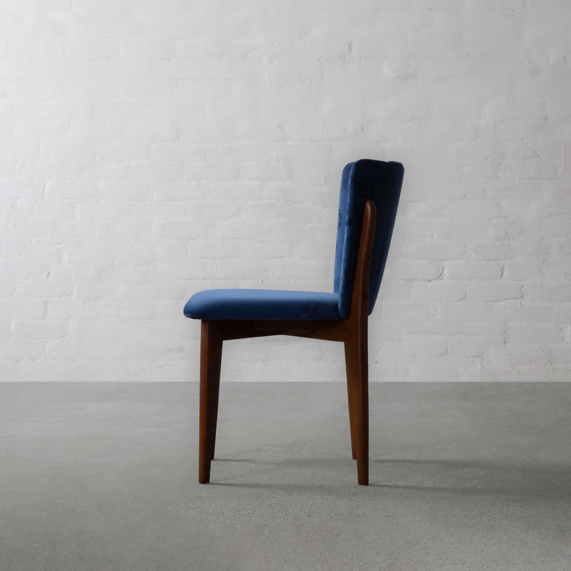 Cinema Tufted Dining Chair