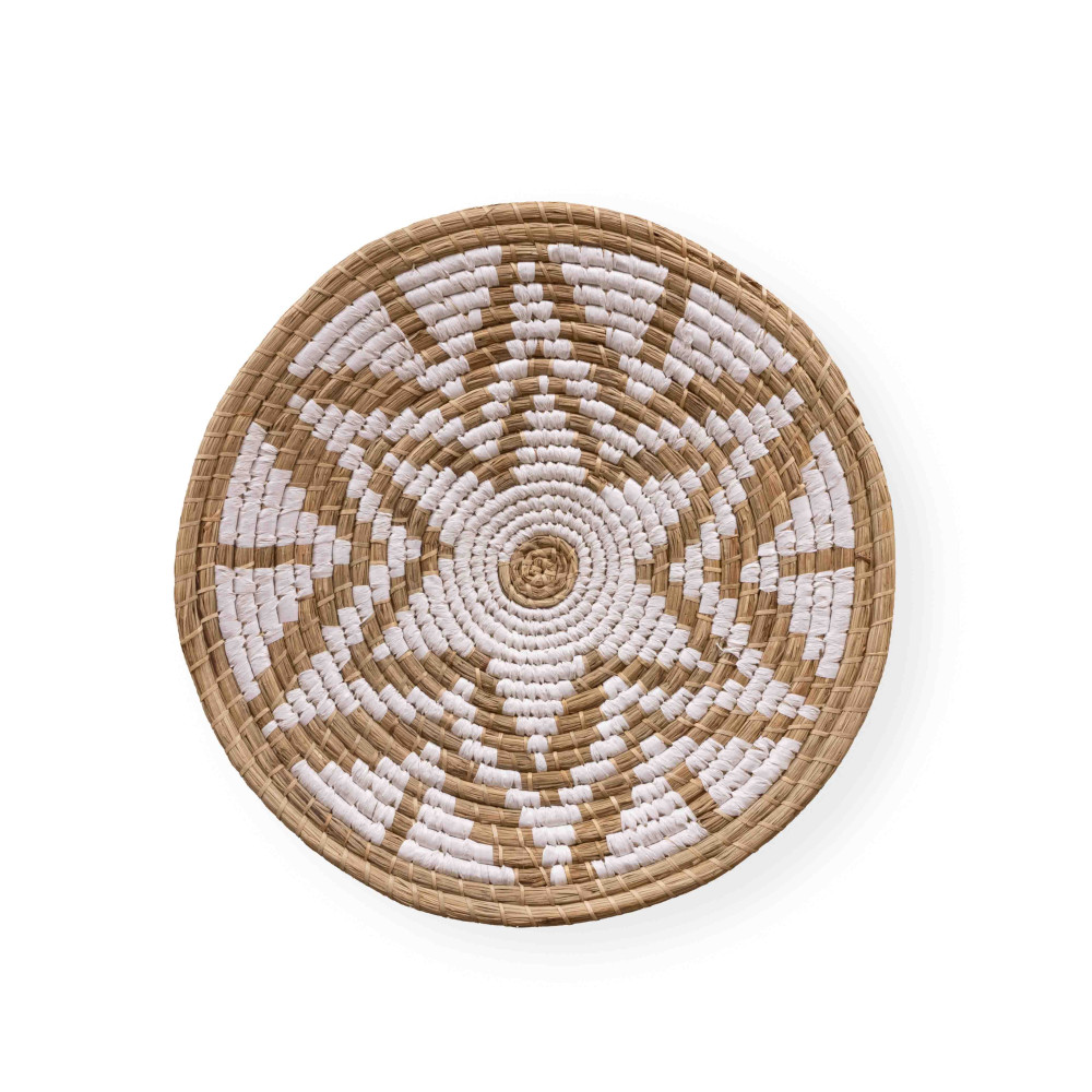 Decorative Bulan in seagrass wall decor - Natural &amp; white