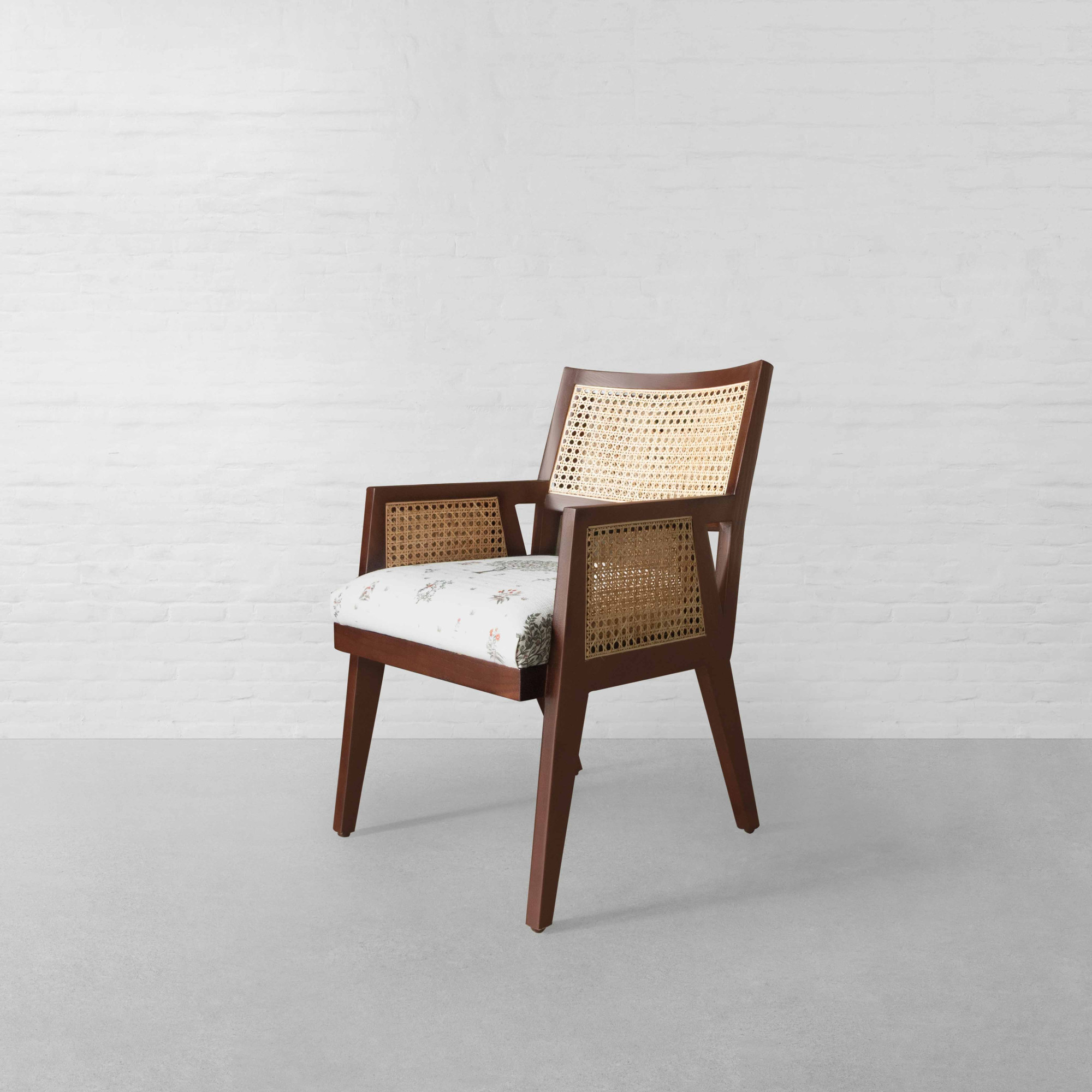 CALCUTTA RATTAN CHAIR
