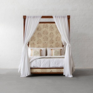 Kingston Four Poster Bed