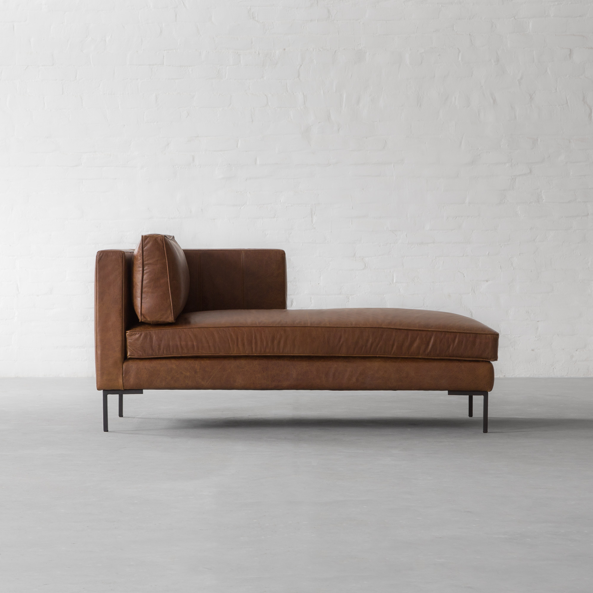 L.A Leather Chaise Sectional