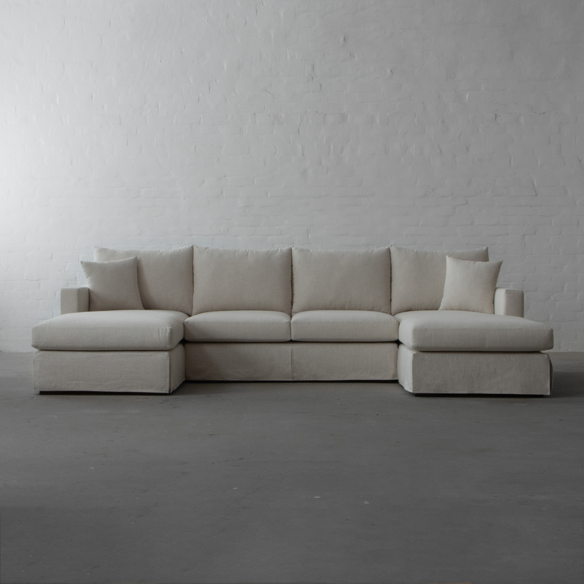U Shape Sectional With Double Chaise