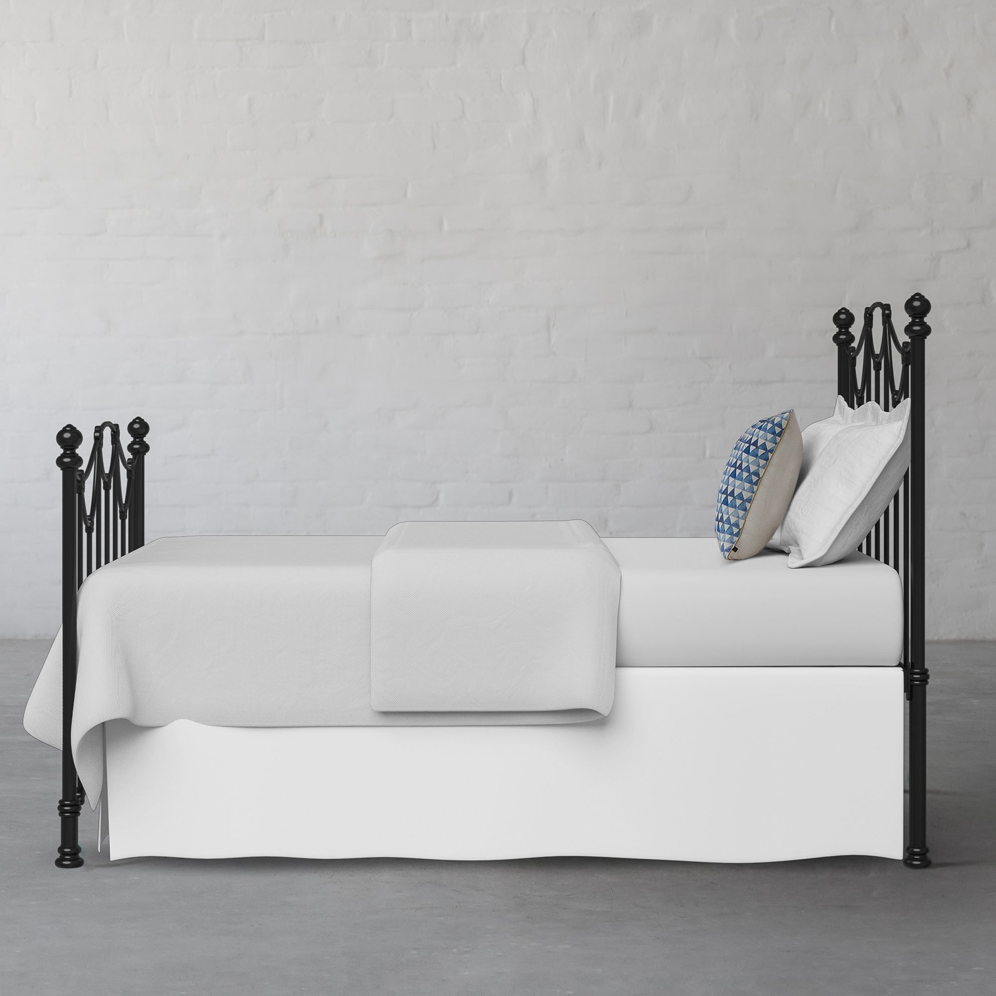 Lincoln Metal Bed Collection