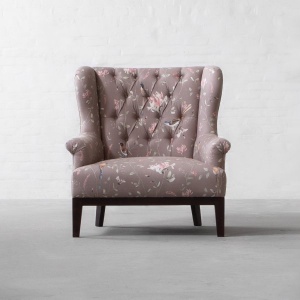 Loveseat tufted