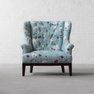 Loveseat tufted