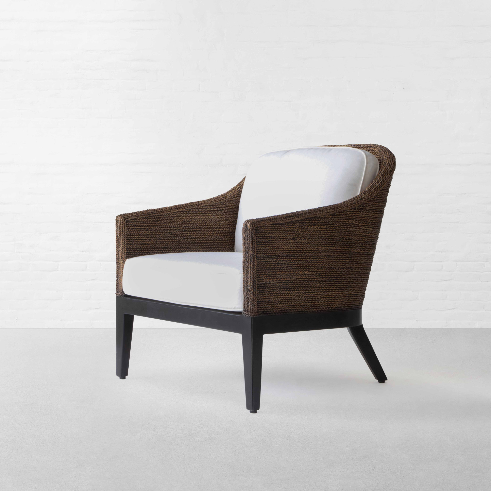 MALIBU ARMCHAIR-SEAT WITH BACK CUSHION