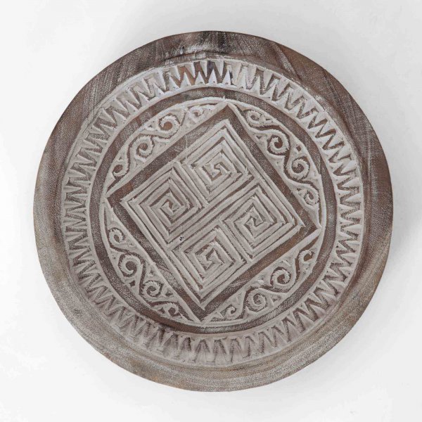 Tawang Wood Carved Décor