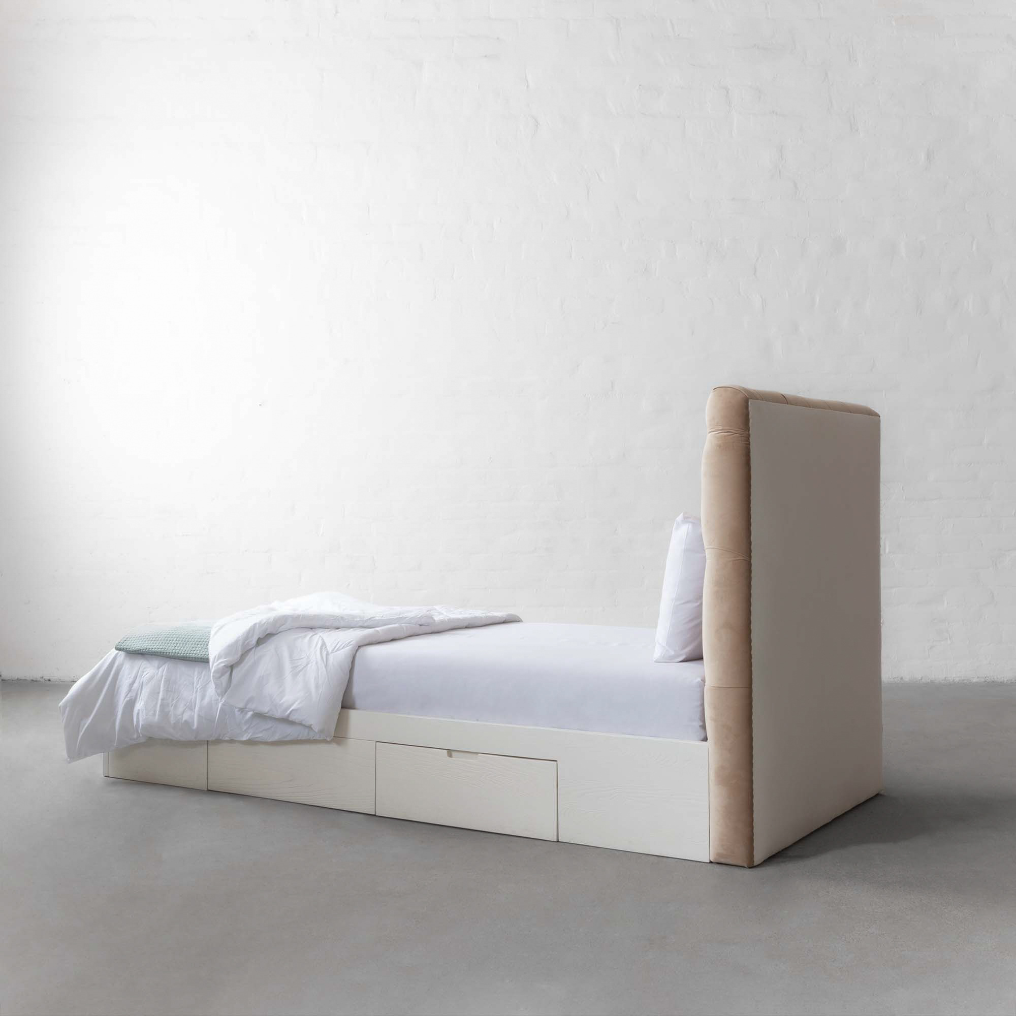 Montage Single Bed with Drawer Storage