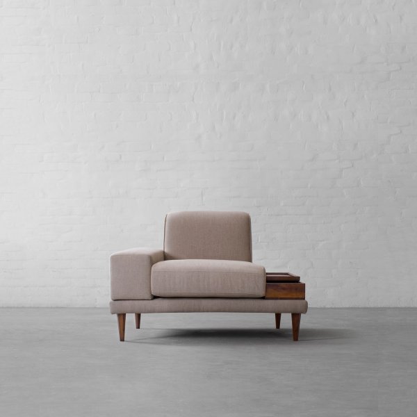 Munich Armchair - Right Arm Chute