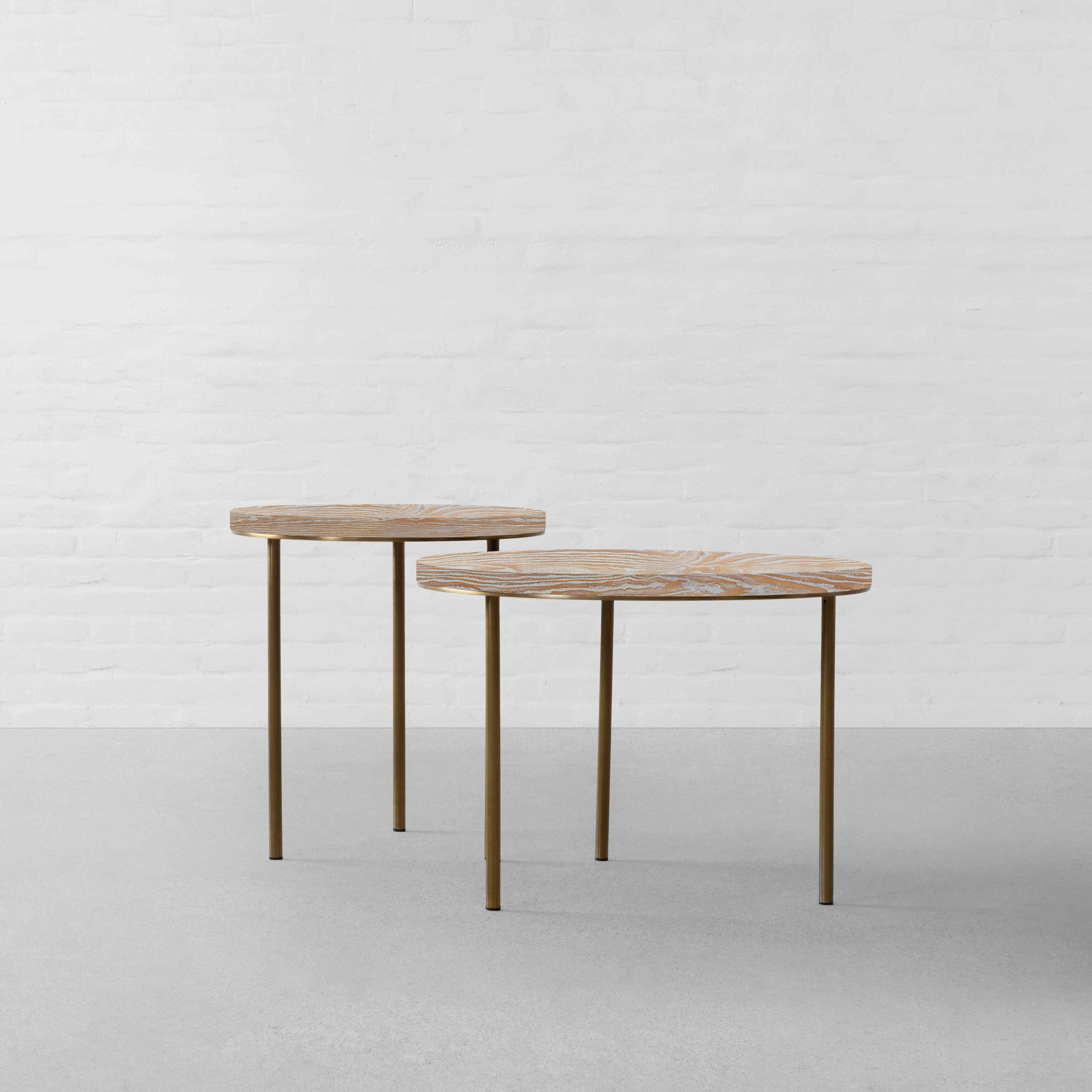 NORWAY COFFEE TABLE ISLAND SET OF 2-(COUNTRY RIVER SAND)