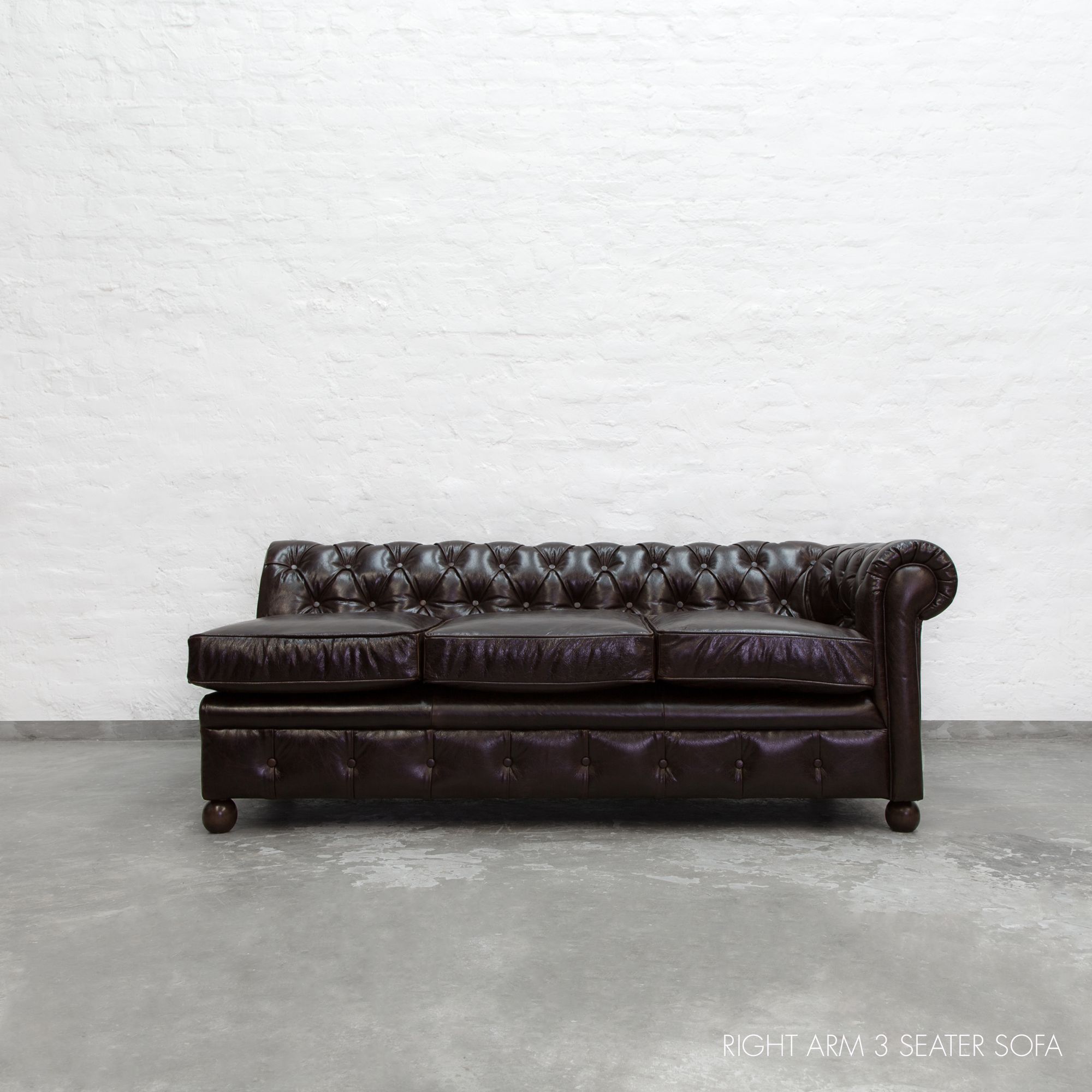 Chesterfield Chaise Sectional Sofa- Large