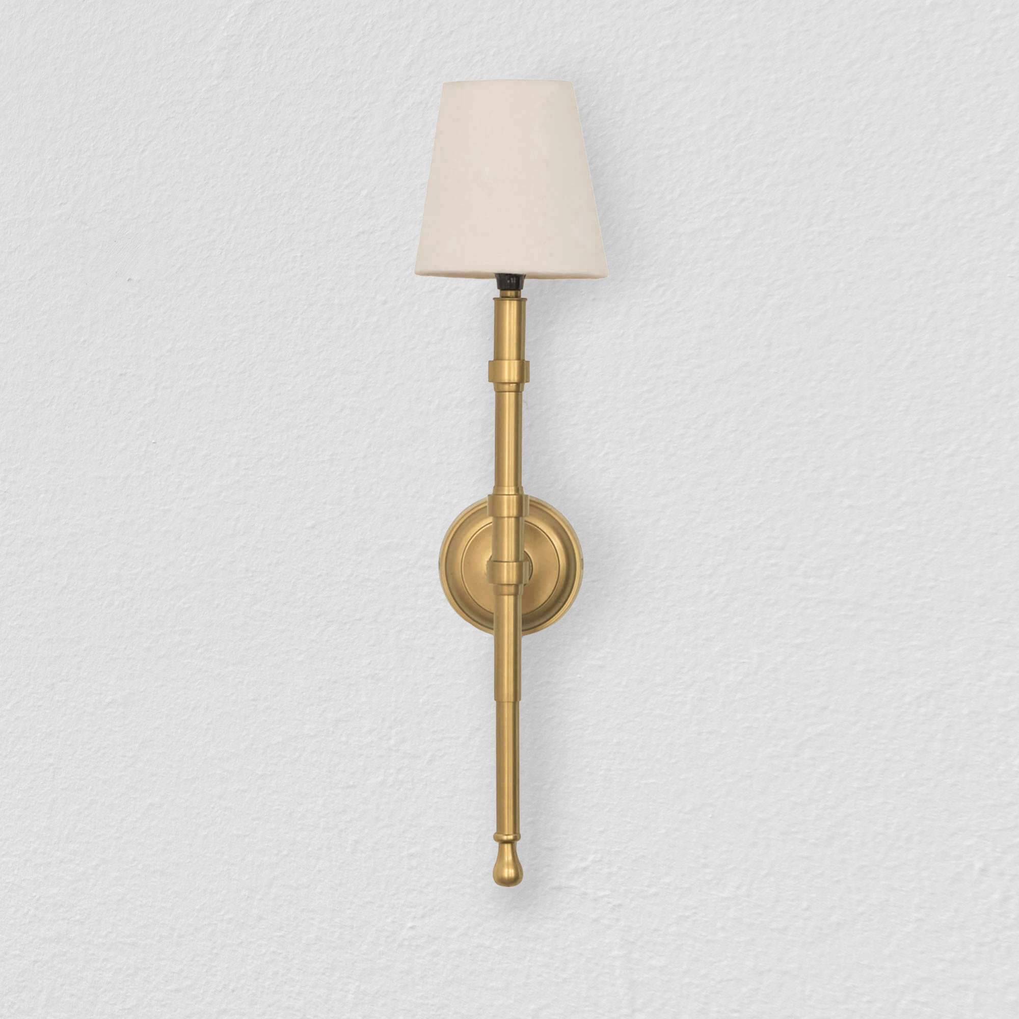 SAVANNAH WALL SCONCE-ANTIQUE BRASS