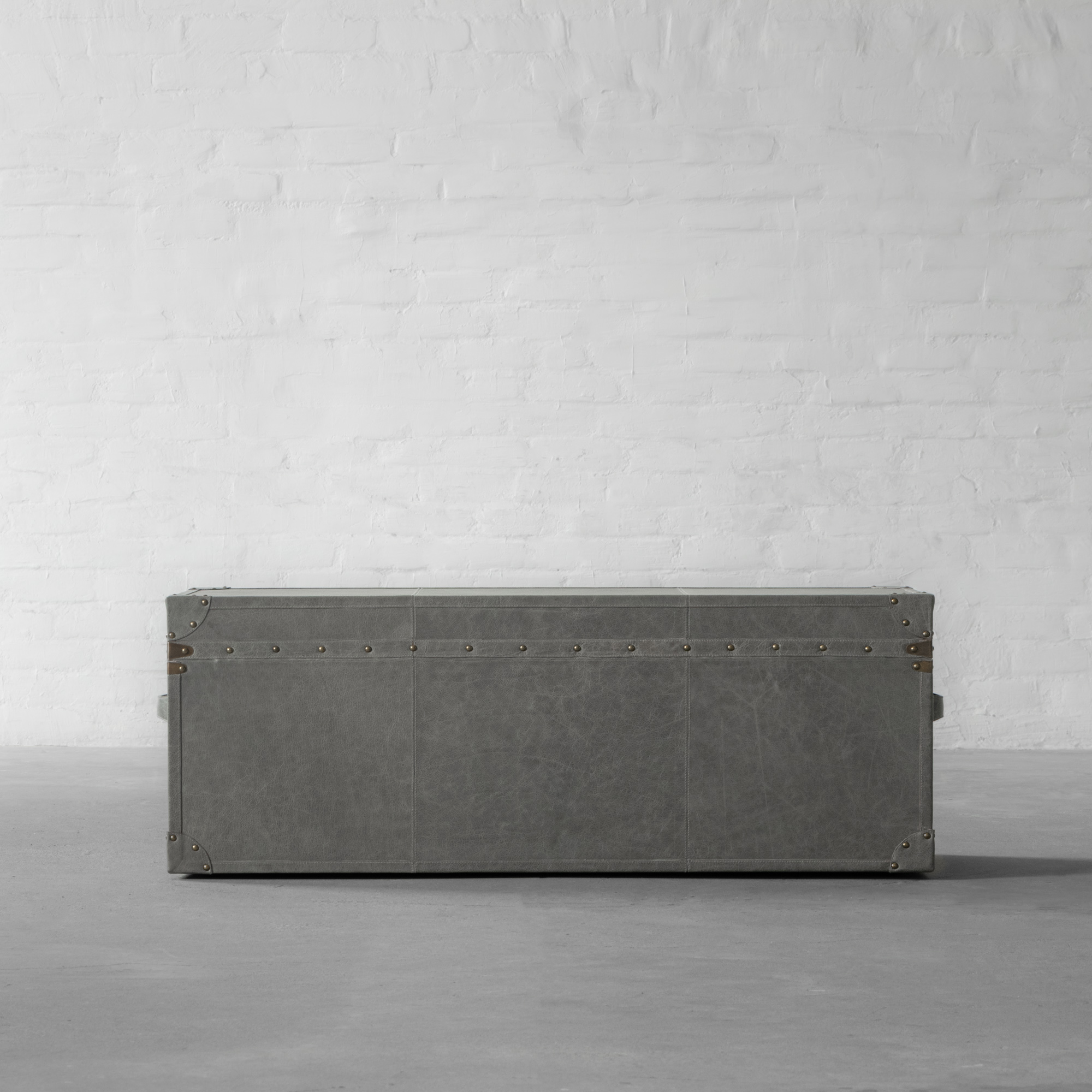 Udaipur Leather Trunk Bench