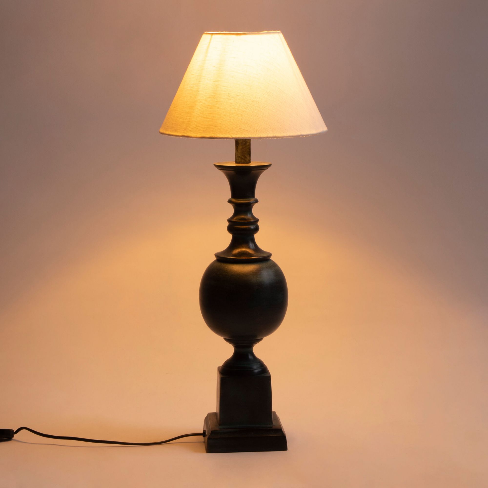 Vintage light shop stand