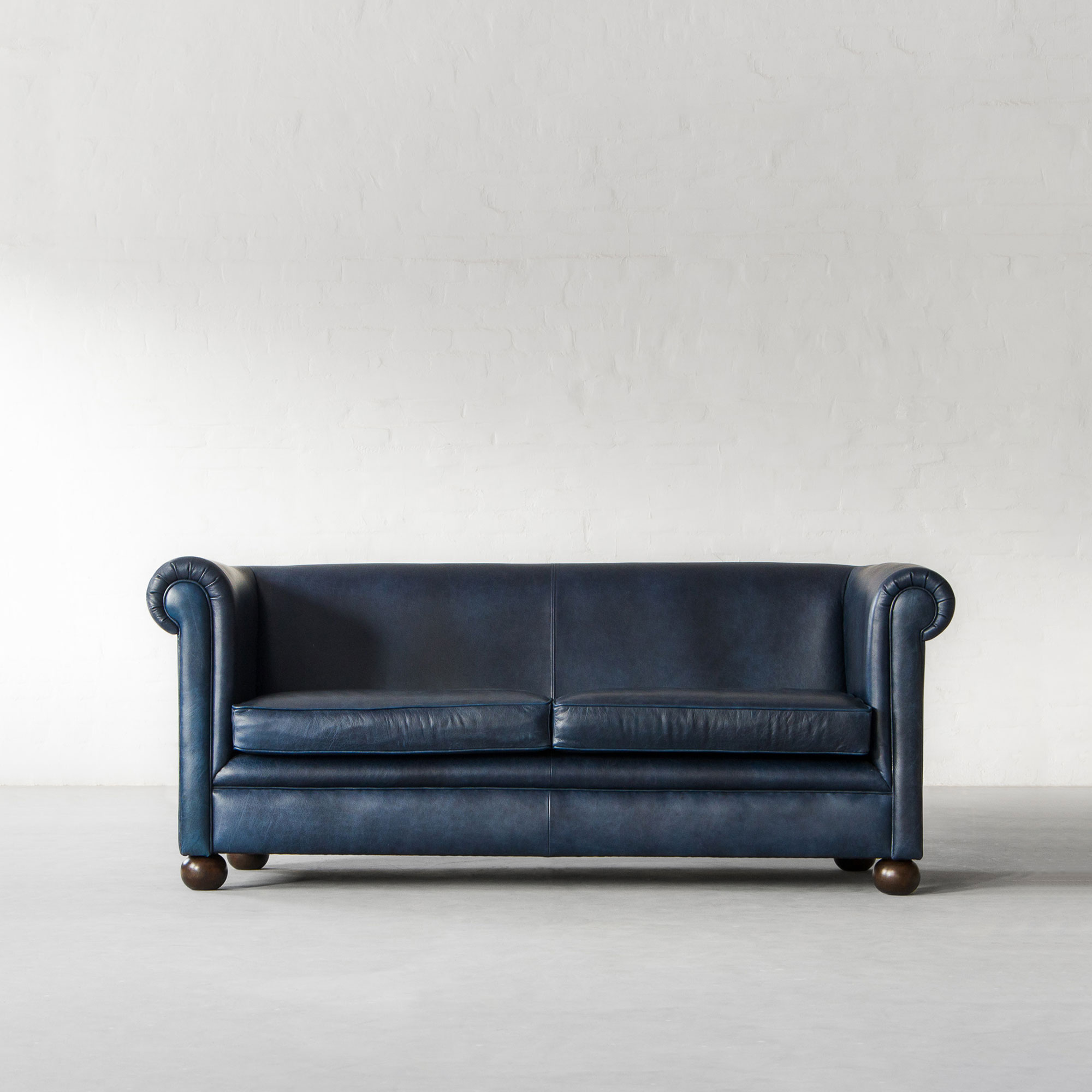 Oxford Chesterfield Leather Sofa Collection