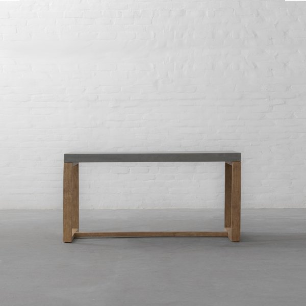 Wellington Table
